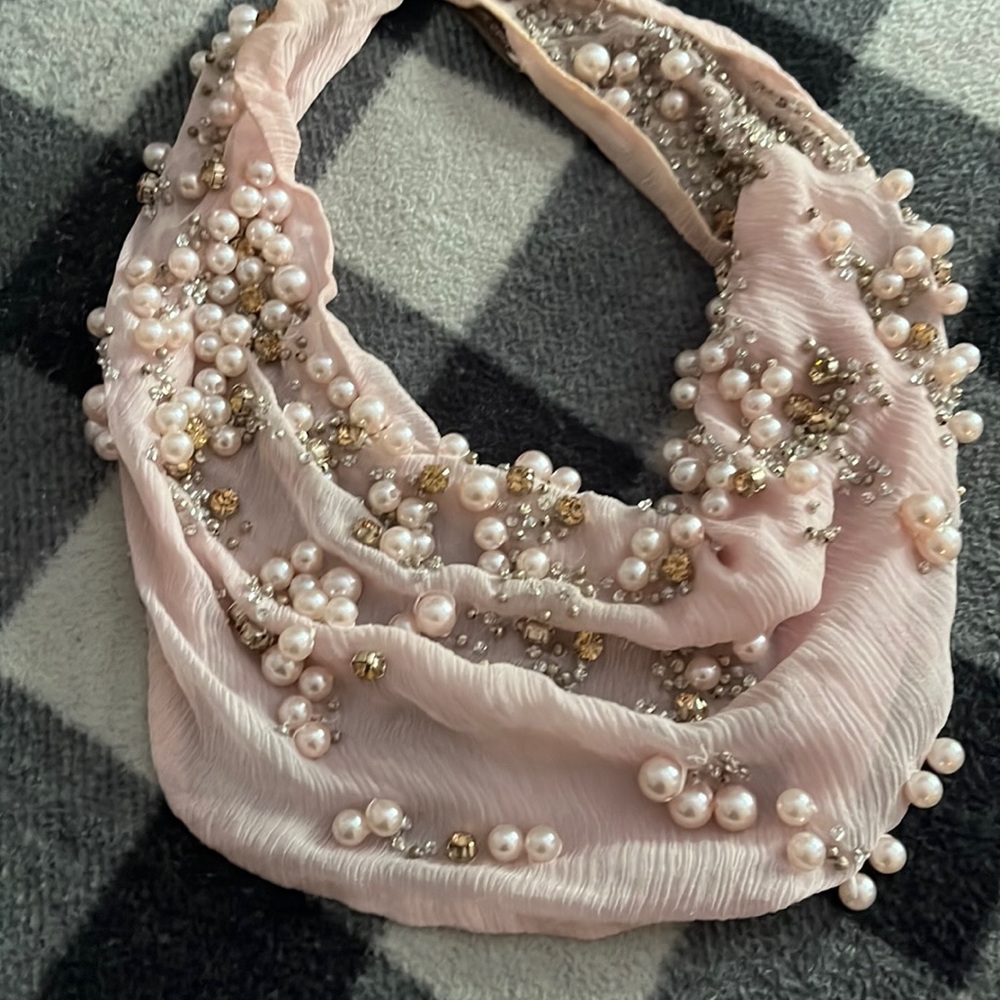Mignonette Gavigan scarf necklace with beads and pearls